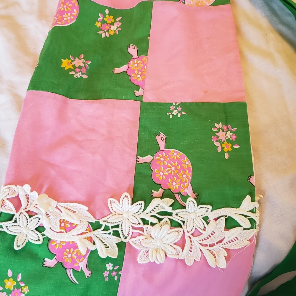 Floral Pink and Green Apron. Handmade vintage antique waist‎ apron. Pink green